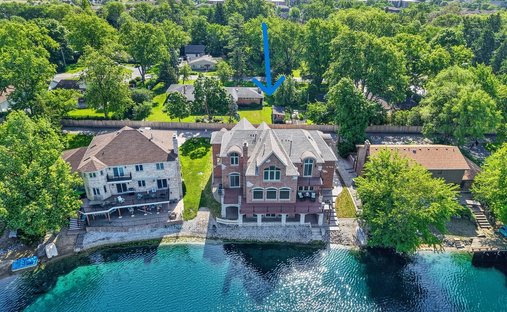 House in Des Plaines, Illinois, United States 1