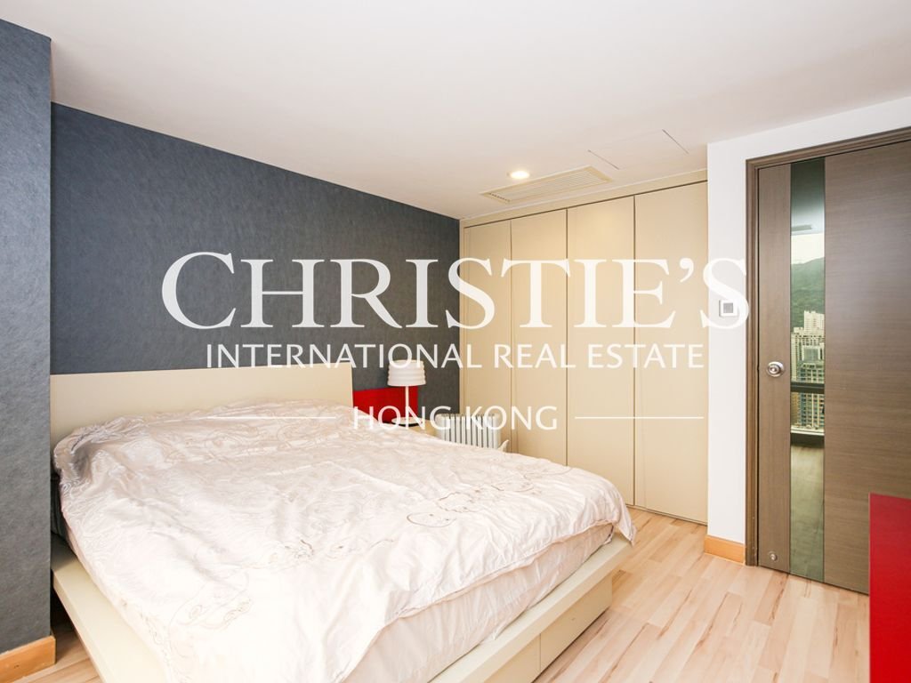Apartment in Hong Kong, Hong Kong 5 - 18099905