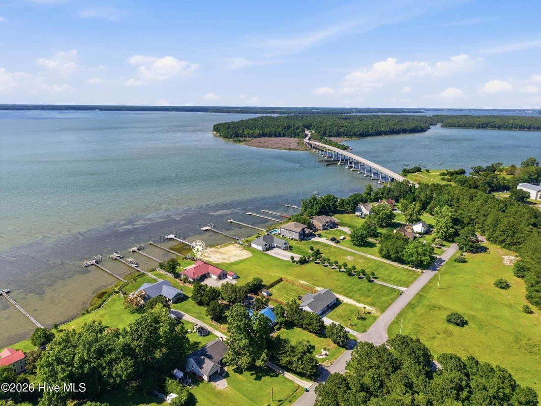 House in North Topsail Beach, North Carolina, United States 2 - 18099281