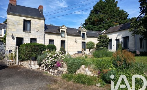 Haus in Bahnhof-Croix Verte-Ile Offard-Millocheau, Saumur, Frankreich 1