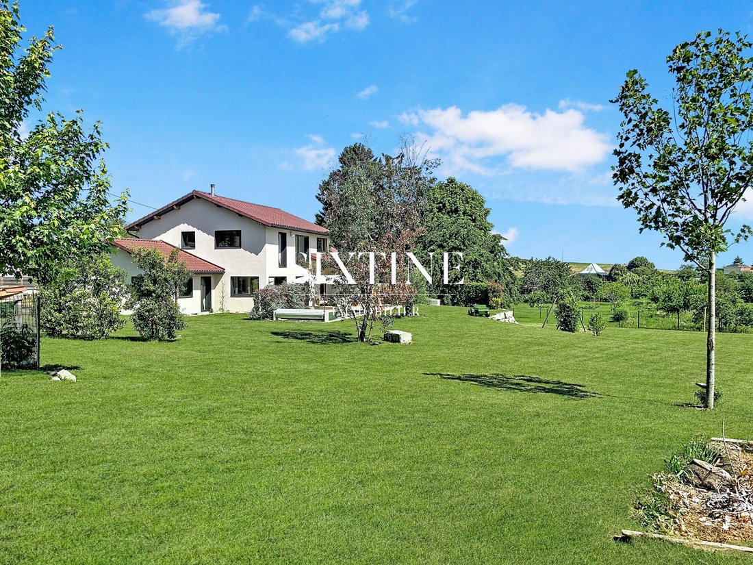 House in Champfleuri, Bourgoin-Jallieu, France 4 - 18097641