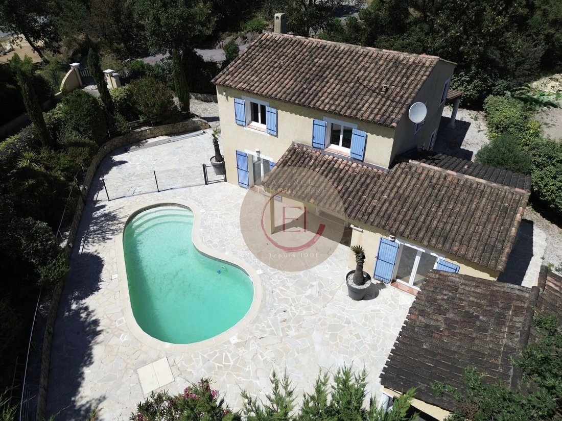 Villa in Les Adrets-de-l'Estérel, Provence-Alpes-Côte d'Azur, France 3 - 18082989