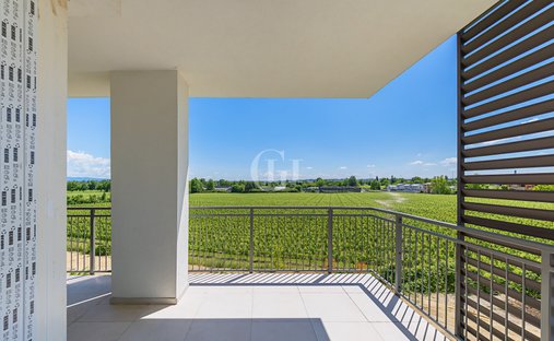 Apartment in Rivoltella, Desenzano del Garda, Lombardy 1