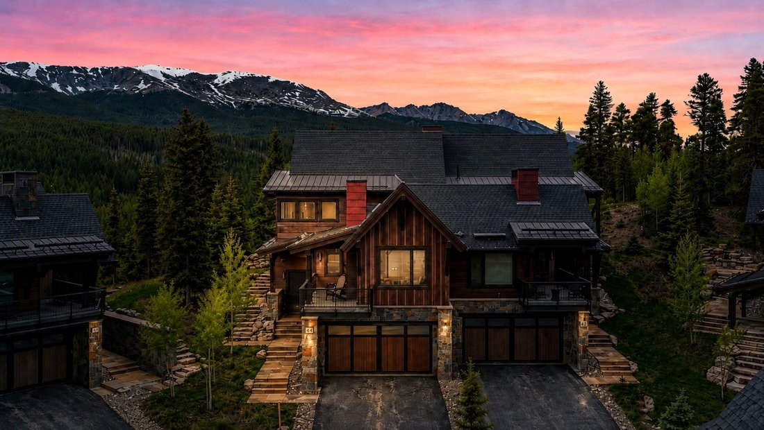 Breckenridge, Colorado, United States 2 - 18107911
