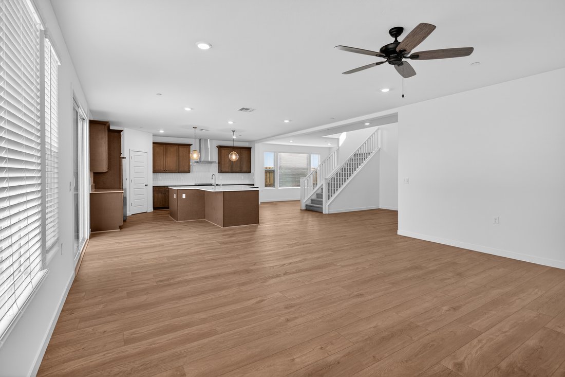 Casa a Bakersfield, California, Stati Uniti 3 - 17947899