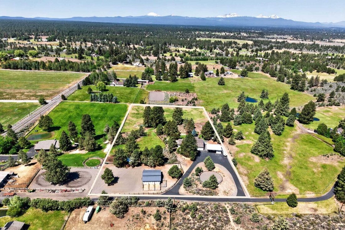 House in Bend, Oregon, United States 3 - 18094350