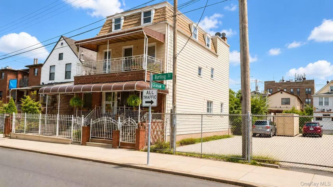 House in New York, New York, United States 1 - 16978708