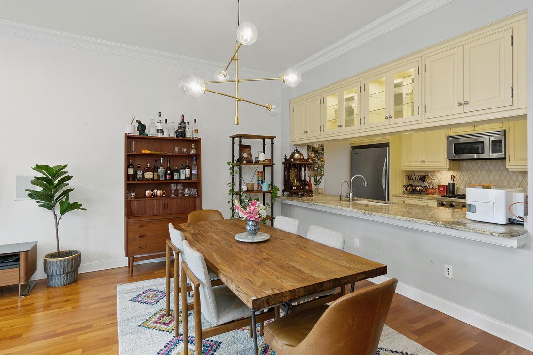 Condo in Jersey City, New Jersey, United States 5 - 18095888