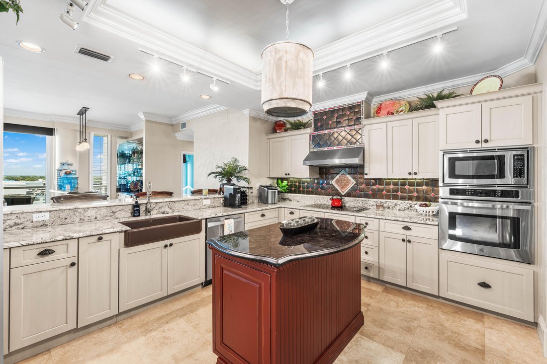 Condo in Destin, Florida, United States 5 - 18100592