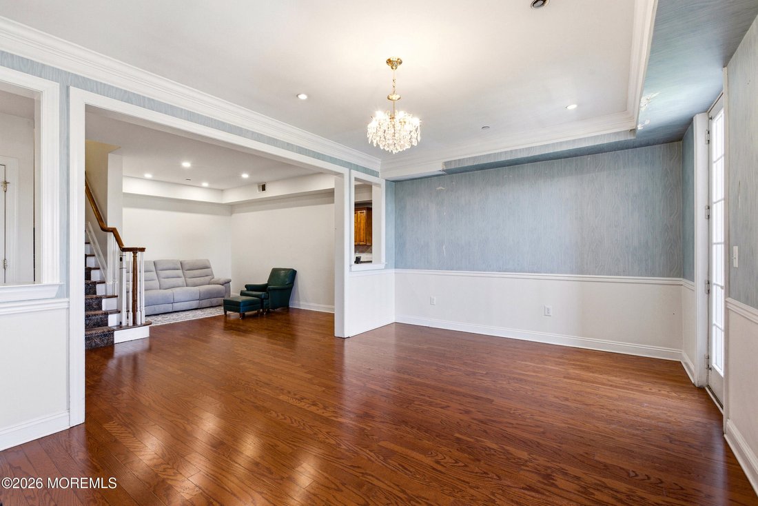 Condo in Lakewood Township, New Jersey, United States 2 - 18091180