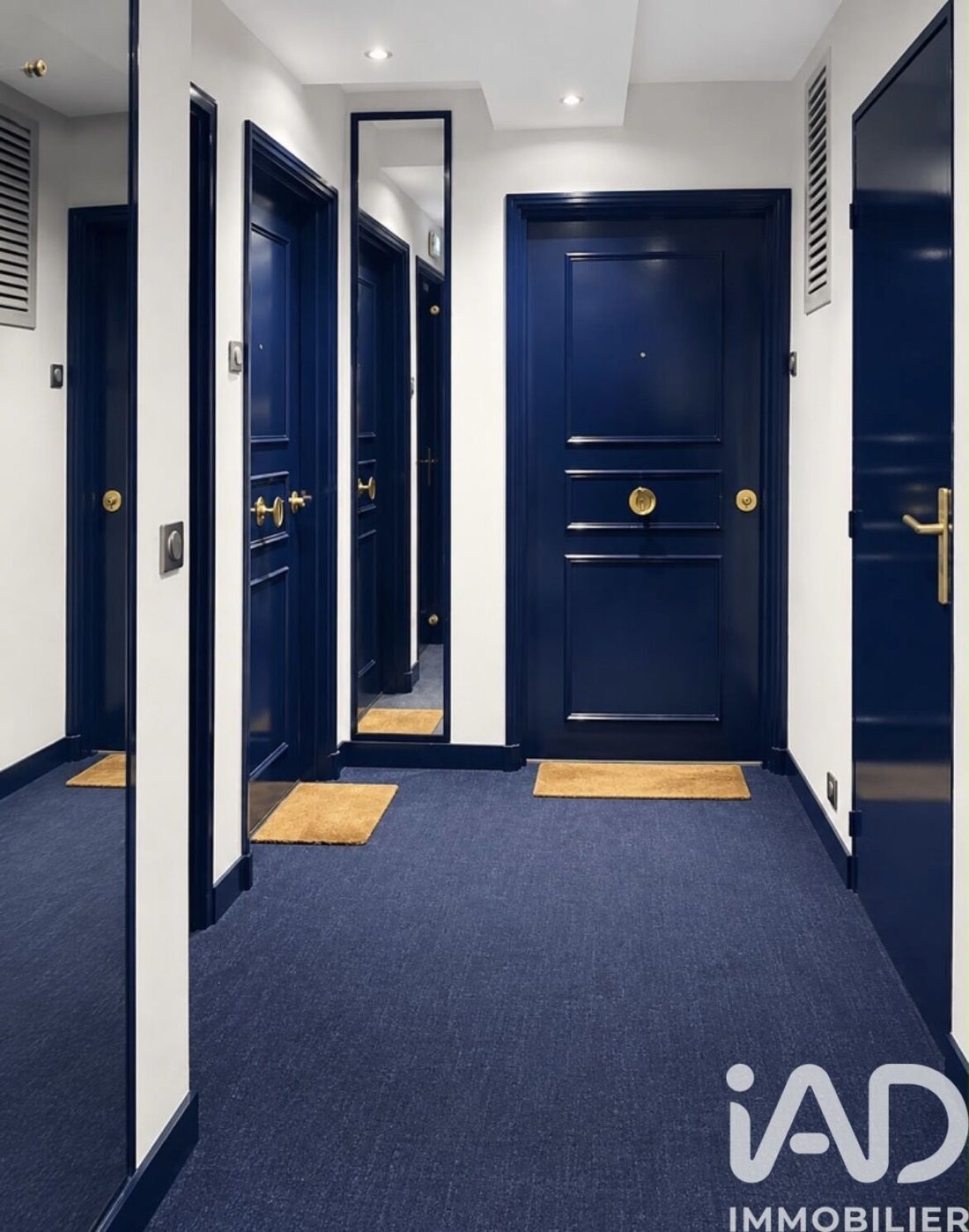 Apartment in Auteuil Sud, Paris 16e Arrondissement, Paris 2 - 18100176
