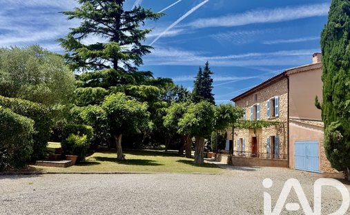 House in Le Cannet-des-Maures, Provence-Alpes-Côte d'Azur, France 1