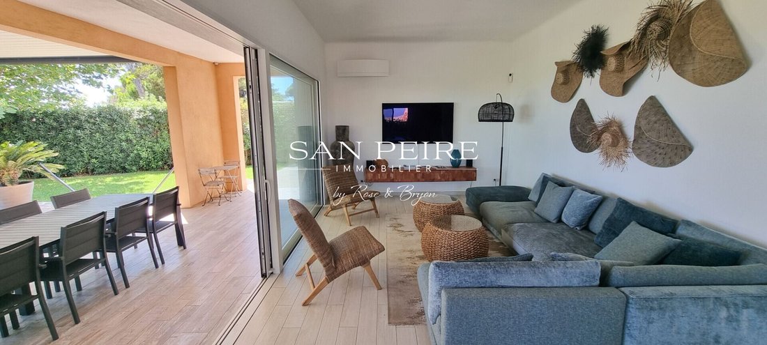 Villa in Les Issambres, Roquebrune-sur-Argens, France 5 - 16157893