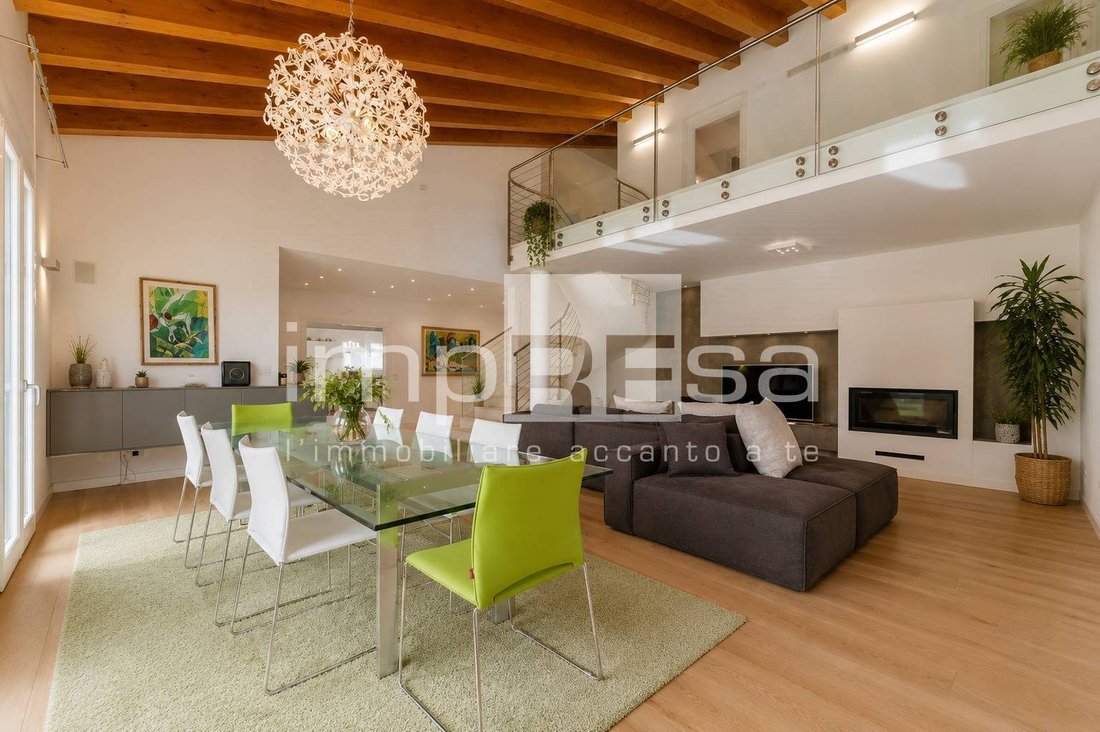 Villa in Postioma, Veneto, Italy 2 - 18103988