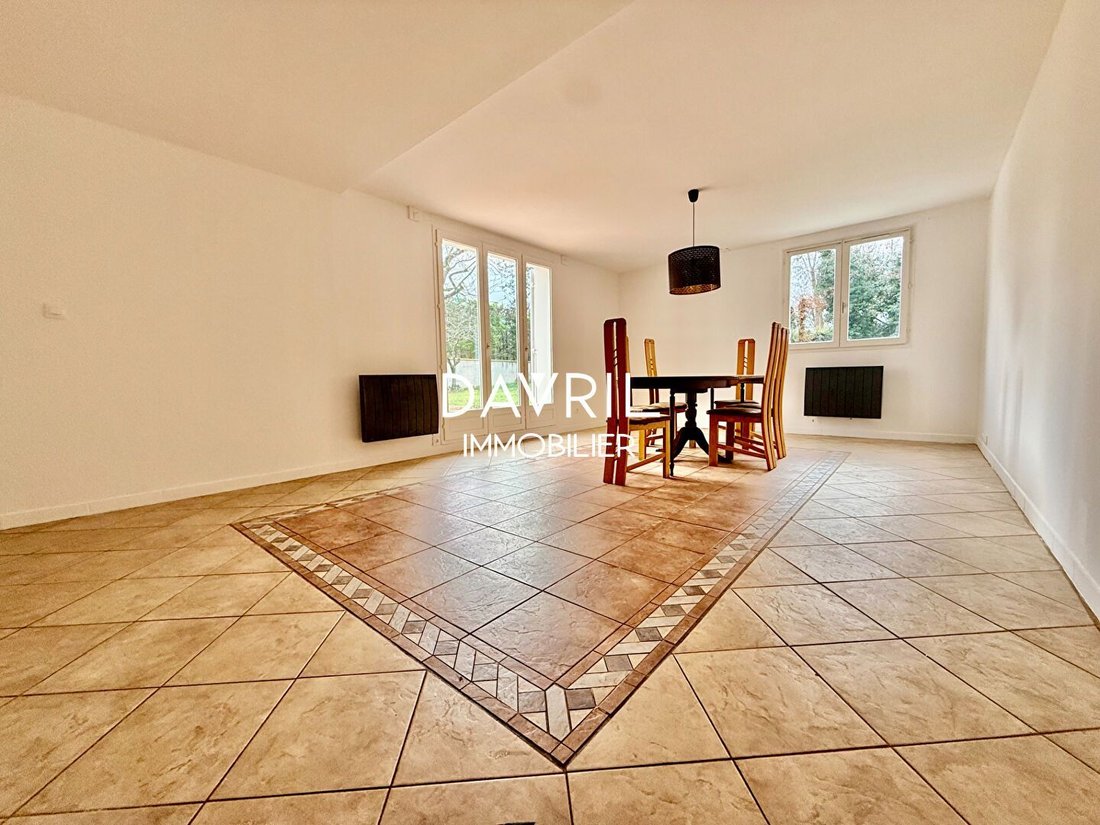 House in Basses Roches, Conflans-Sainte-Honorine, France 3 - 18092608