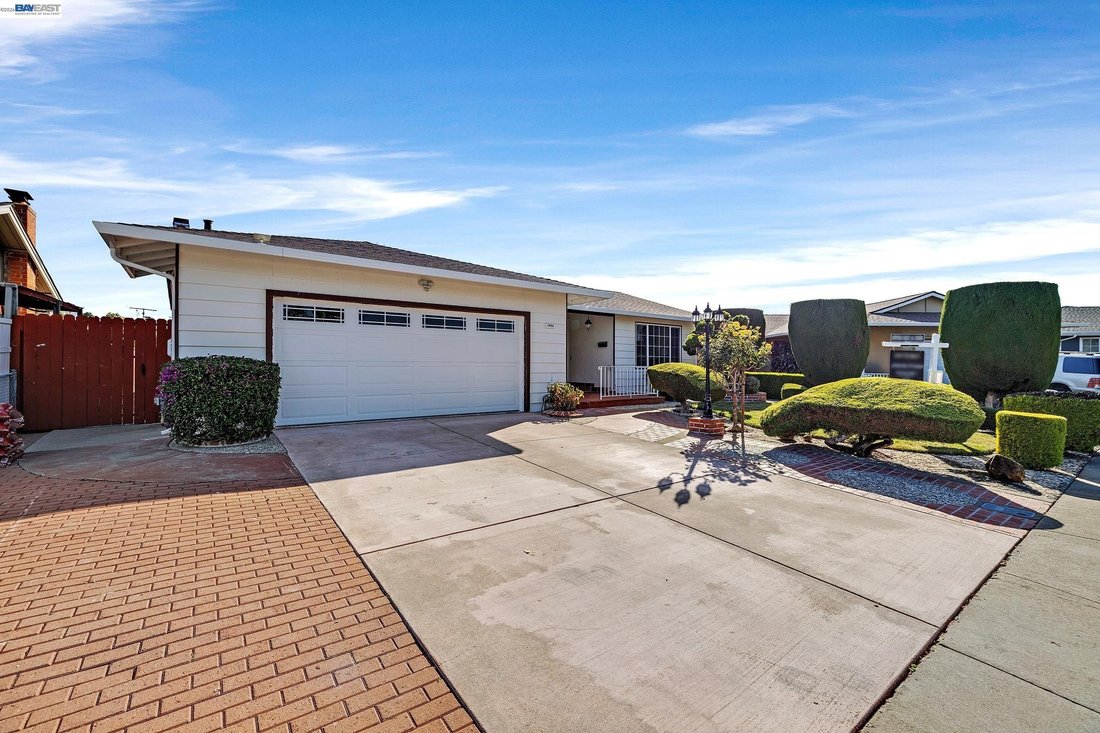 House in Union City, California, United States 2 - 18104062