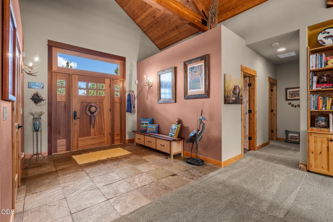 House in Sisters, Oregon, United States 3 - 18108275