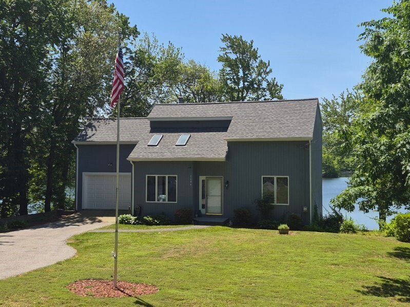 House in Johnston, Rhode Island, United States 2 - 17695789