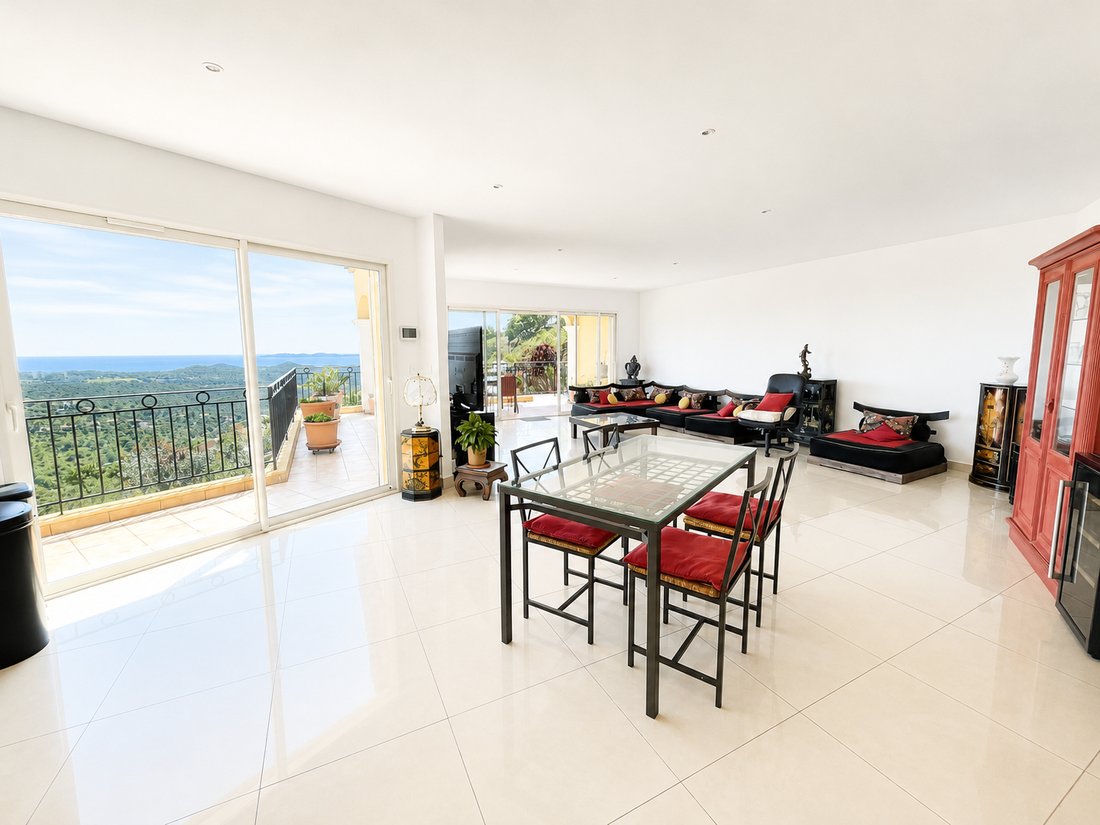 Villa in La Londe-les-Maures, Provence-Alpes-Côte d'Azur, Frankreich 5 - 17889010