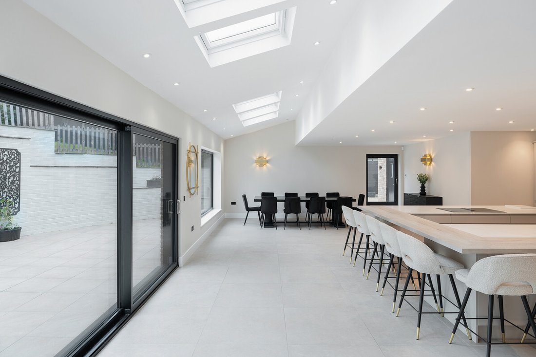 House in Prestbury, England 5 - 18098666
