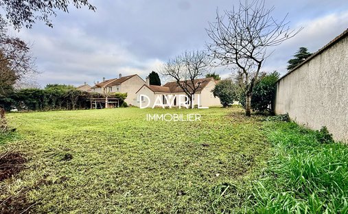 House in Basses Roches, Conflans-Sainte-Honorine, France 1