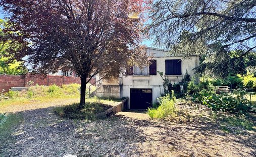 House in Centre Ville, Rueil-Malmaison, France 1