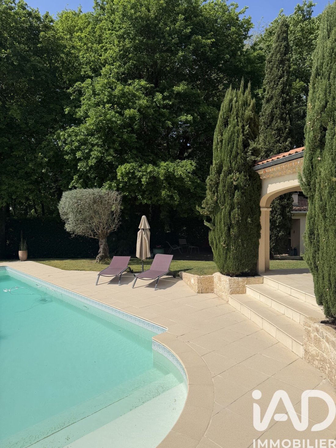 House in Saint-Aubin-de-Medoc, Nouvelle-Aquitaine, France 2 - 18097075