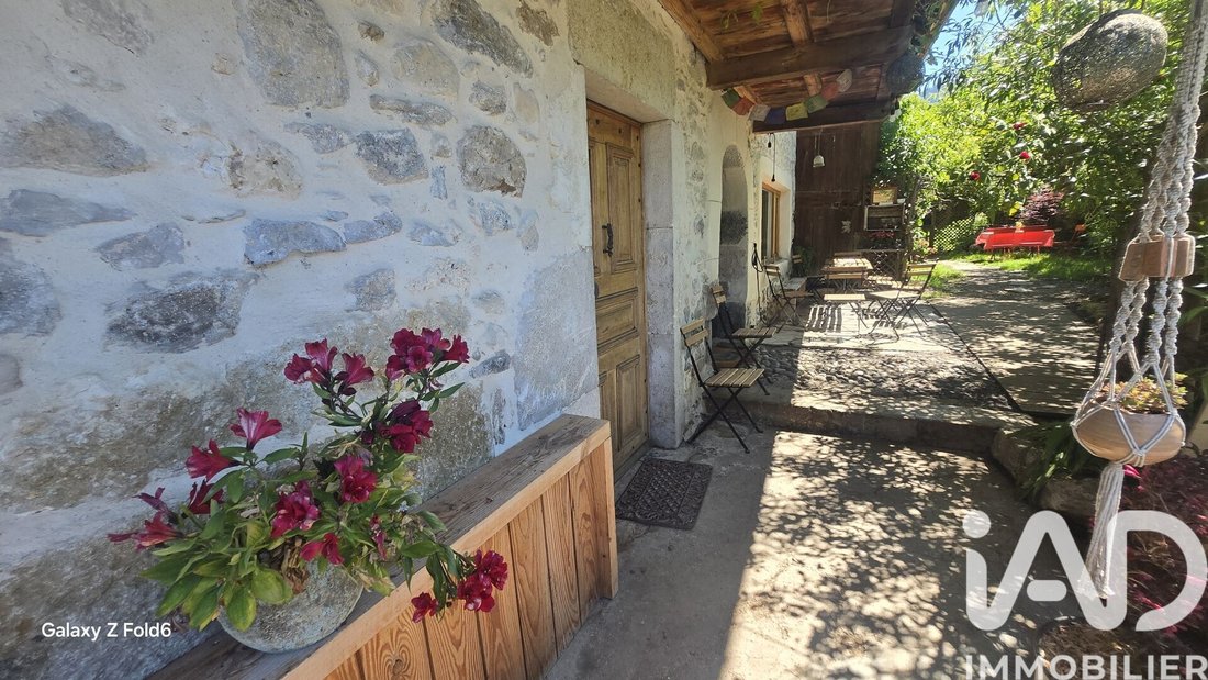 House in Lescheraines, Auvergne-Rhône-Alpes, France 1 - 18097076