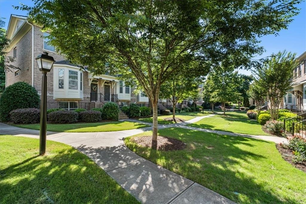 Townhouse in Alpharetta, Georgia, United States 2 - 18092212