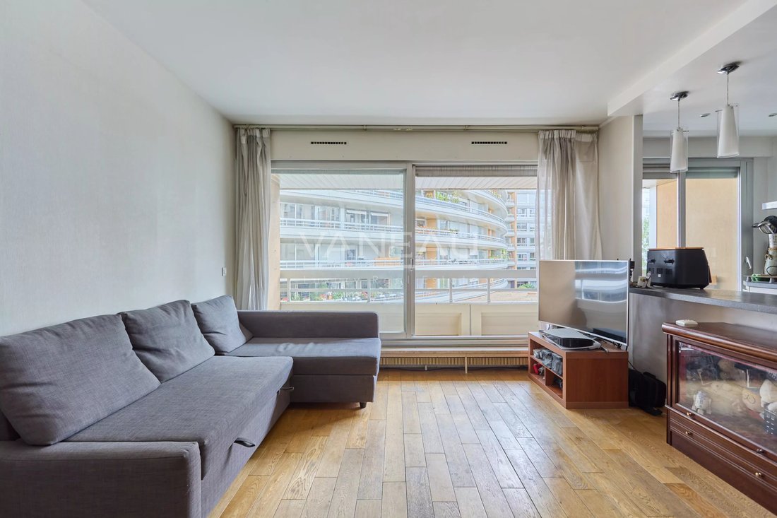 Apartment in Cambronne-Garibaldi, Paris 15e Arrondissement, Paris 4 - 18093370
