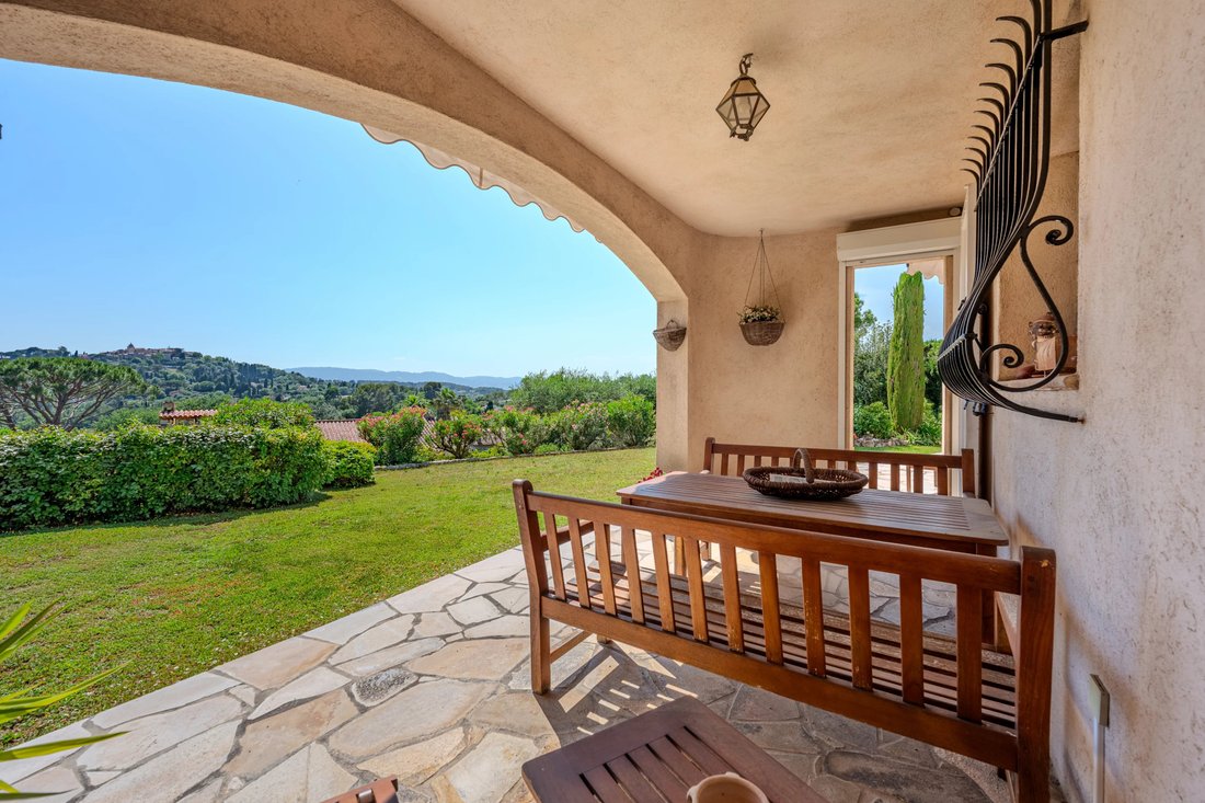 Villa in Mougins, Provence-Alpes-Côte d'Azur, France 4 - 18093870