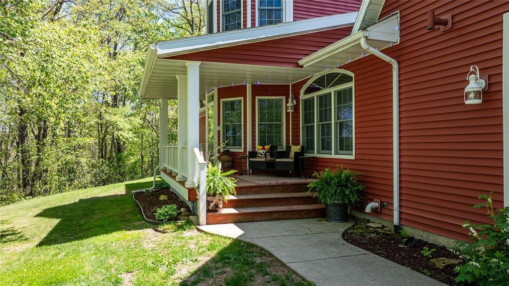 House in Black River Falls, Wisconsin, United States 2 - 17787421