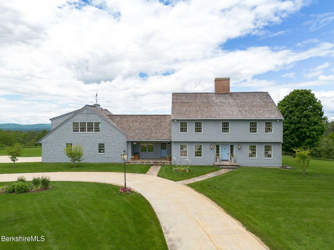 House in Dalton, Massachusetts, United States 1 - 18107983