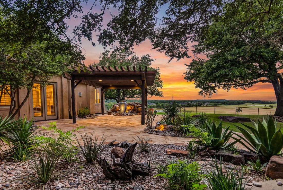 House in Pilot Point, Texas, United States 2 - 18093311