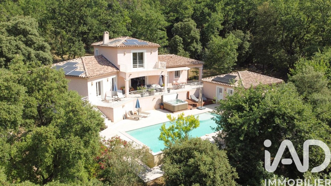 House in Forcalqueiret, Provence-Alpes-Côte d'Azur, France 1 - 18097104