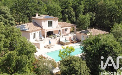 House in Forcalqueiret, Provence-Alpes-Côte d'Azur, France 1