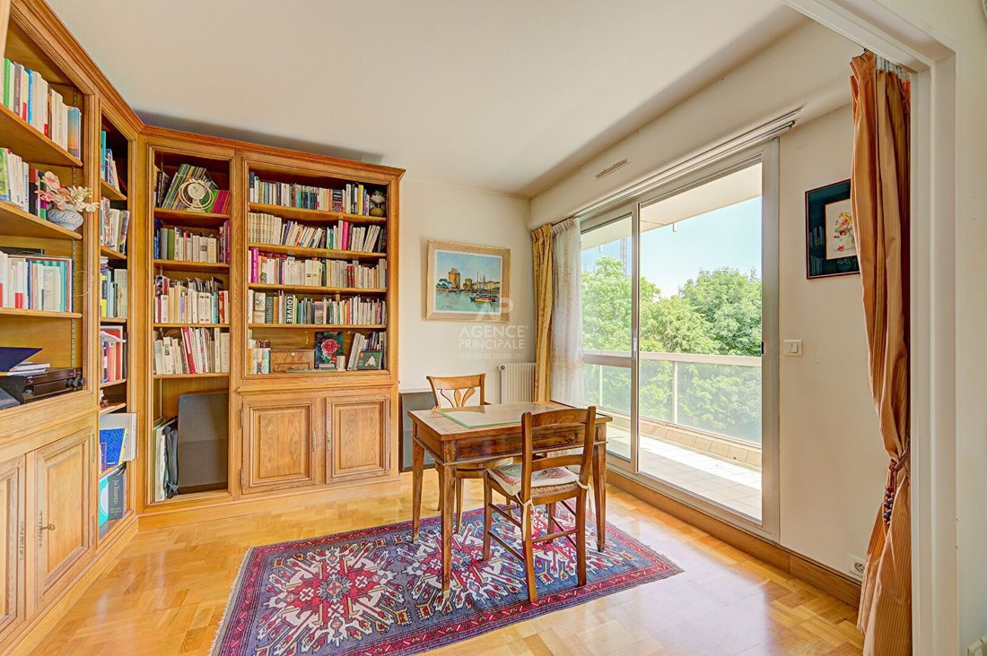 Apartment in Forêt, Saint-Germain-en-Laye, France 3 - 18101440