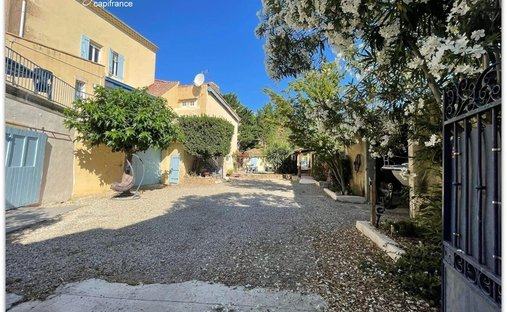 House in Centre Ville, Pezenas, France 1