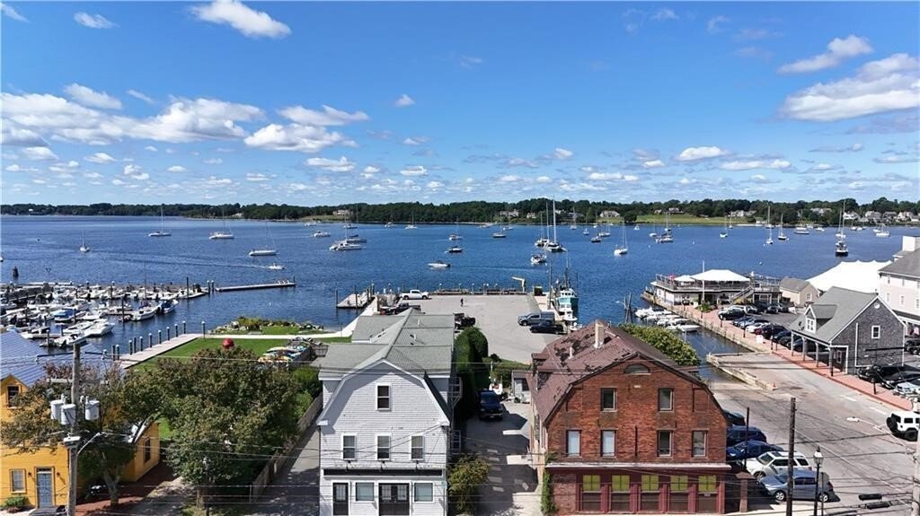 Condo in Bristol, Rhode Island, United States 3 - 18100709