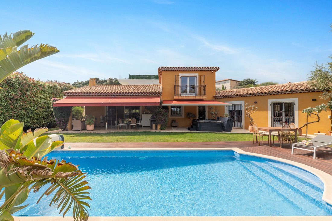 House in Cannes, Provence-Alpes-Côte d'Azur, France 1 - 18091005