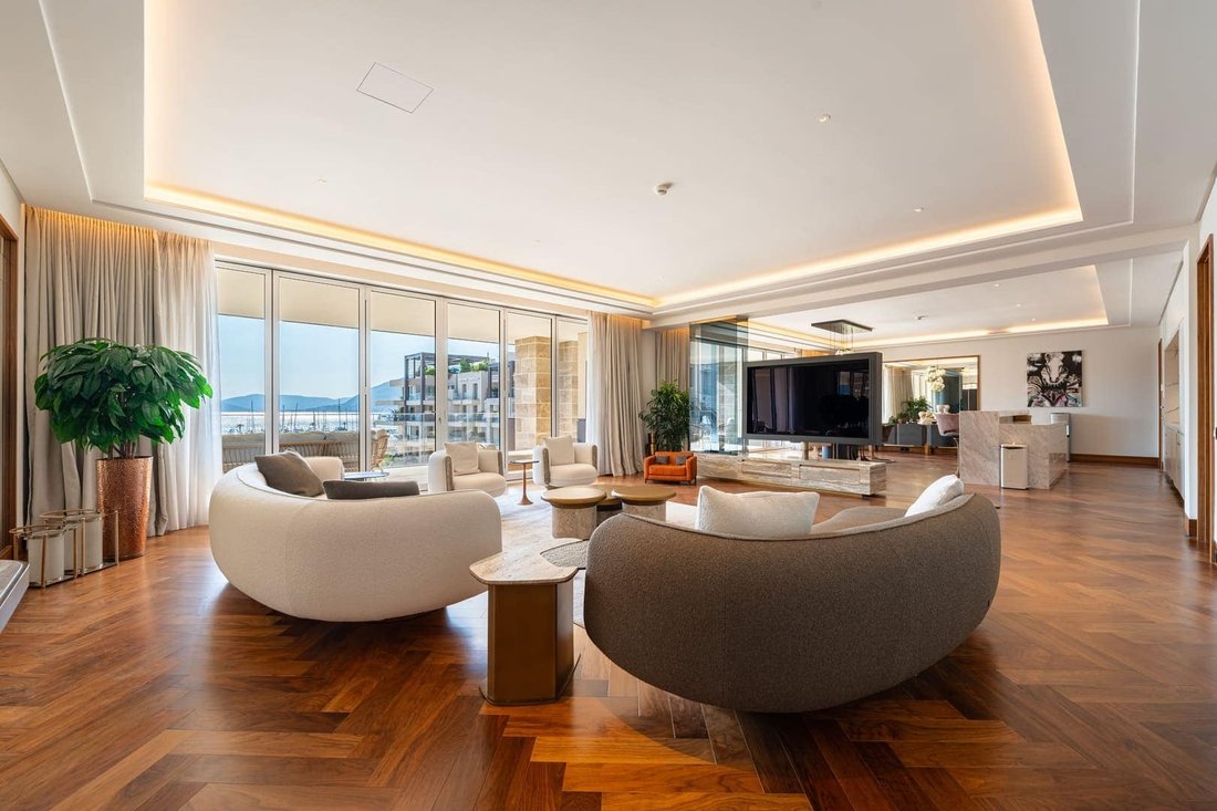 Apartment in Tivat, Tivat Municipality, Montenegro 4 - 16504009