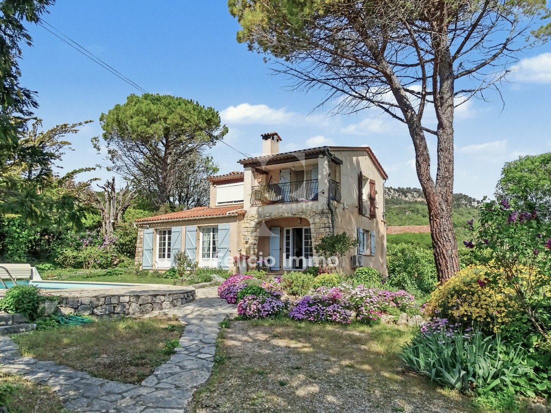 House in Châteauneuf-Grasse, Provence-Alpes-Côte d'Azur, France 1 - 18078067