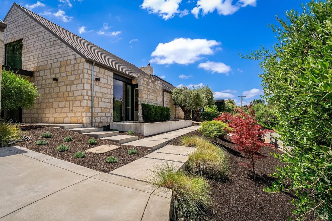 House in Santa Rosa, California, United States 3 - 18104023