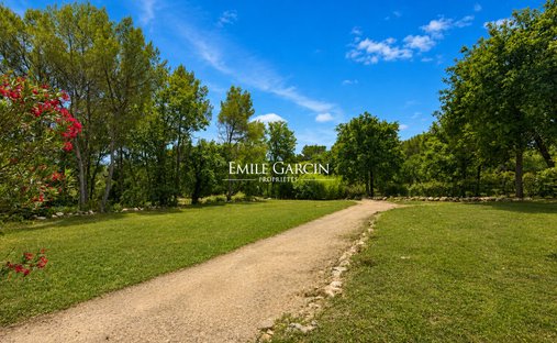 Land in Mougins, Provence-Alpes-Côte d'Azur, France 1