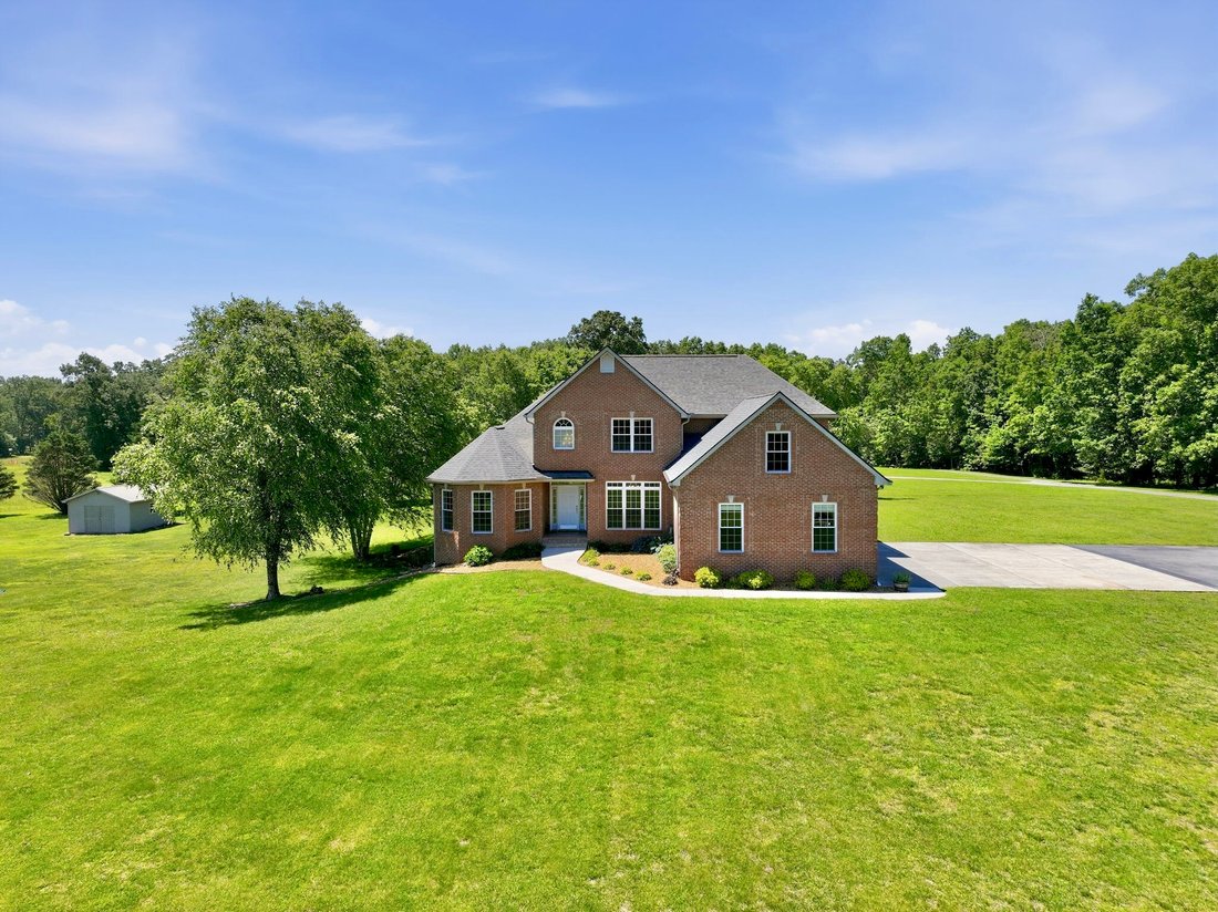House in Tullahoma, Tennessee, United States 2 - 18092296