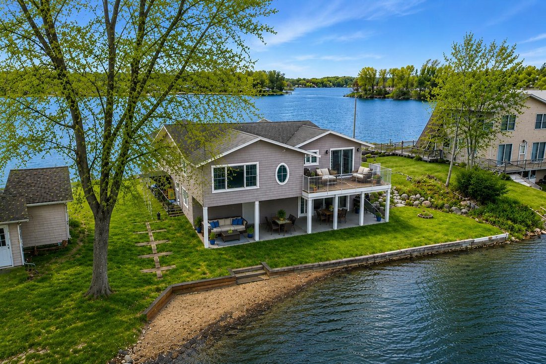House in Stanwood, Michigan, United States 1 - 17407412