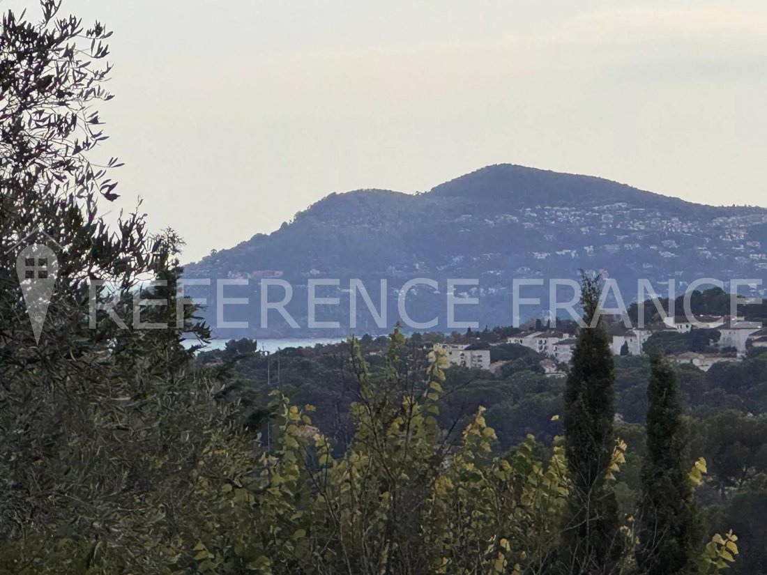 Land in Mougins, Provence-Alpes-Côte d'Azur, France 2 - 18102448