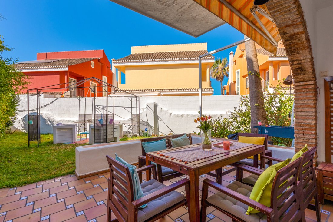 Townhouse in Marbella, Andalusia, Spain 1 - 18080129