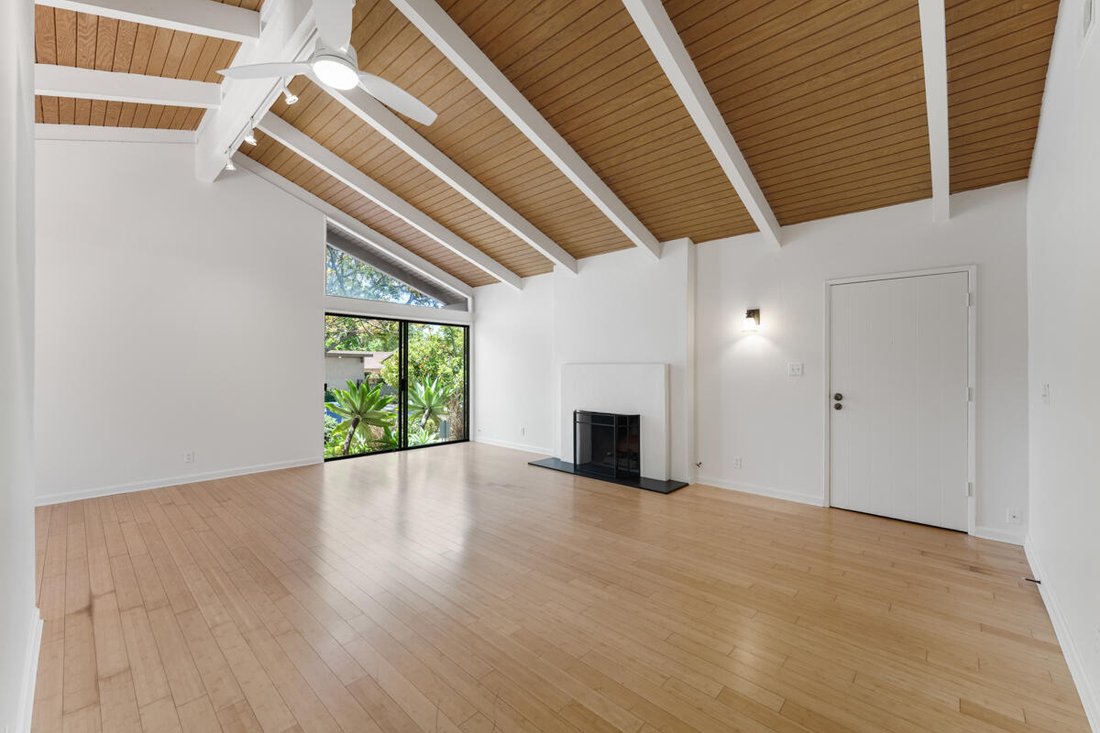 House in Santa Barbara, California, United States 3 - 18104057