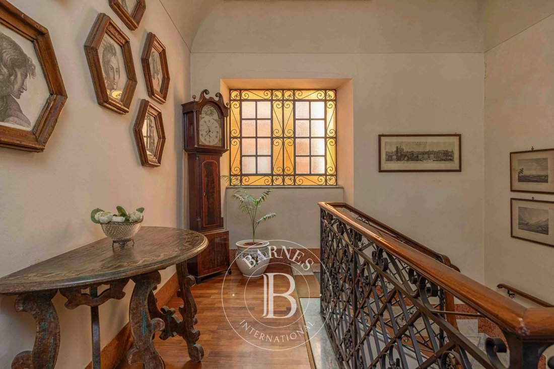 Apartment in Historic Center, Perugia, Italy 2 - 18093779